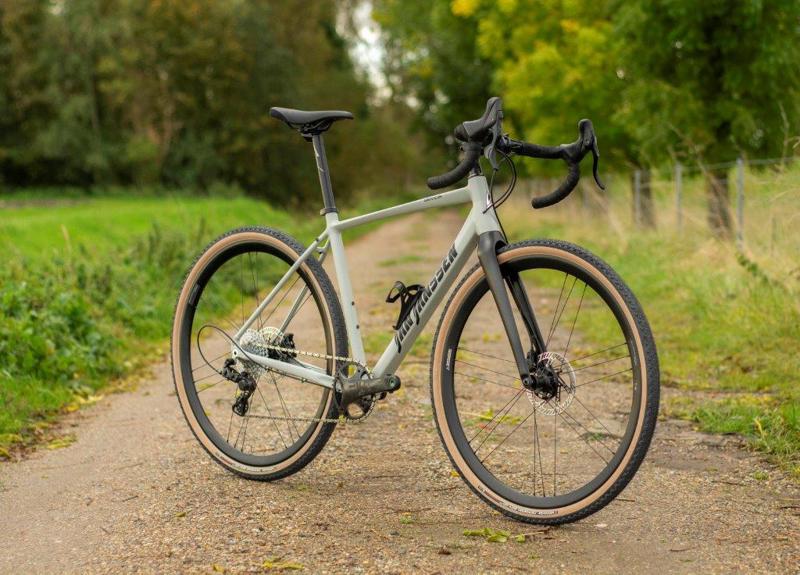 Campagnolo GRAVEL FIETS - EKAR CARBON 13s x Jan Janssen GRAVICON