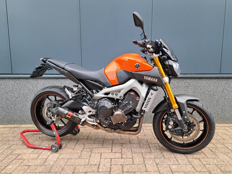 Yamaha MT-09 ABS + Akrapovic