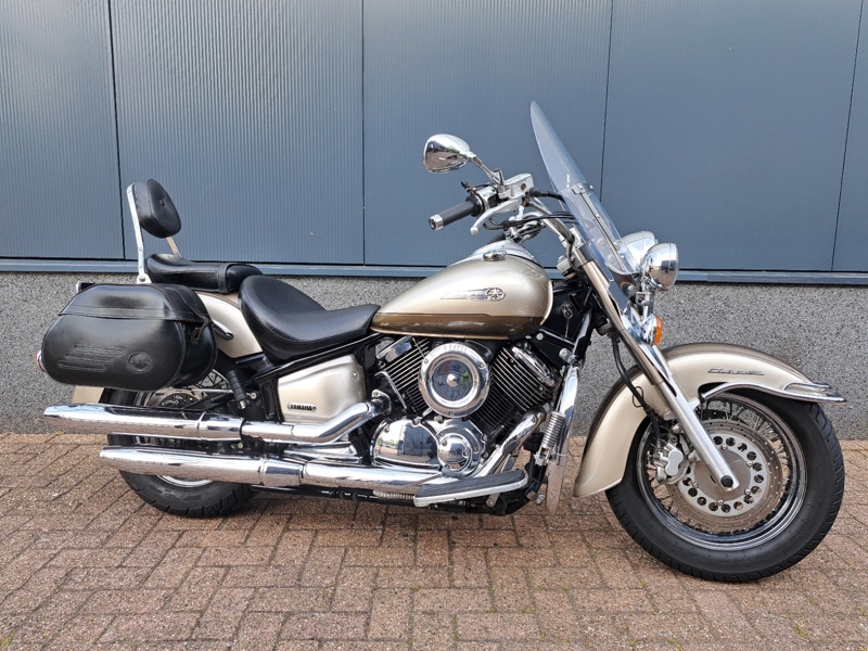 Yamaha XVS 1100  Dragstar Classic
