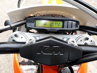 VERKOCHT .....KTM  350 EXC-F enduro 2015 (nieuwstaat.... slecht 770 km!)