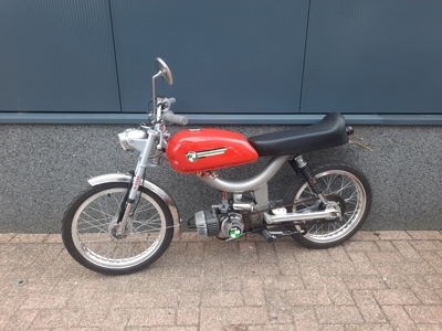 Puch Z-one 45 km/h  ( zelfbouw )