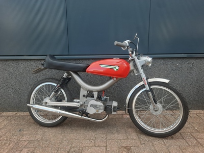 Puch Z-one 45 km/h  ( zelfbouw )