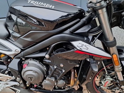 Triumph Street Triple RS