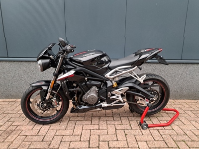 Triumph Street Triple RS