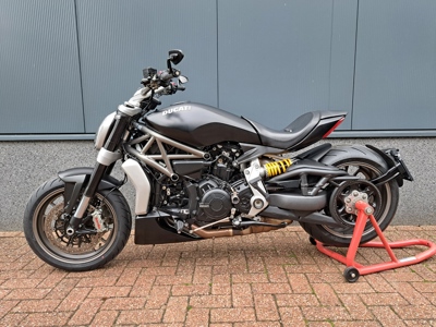 Verwacht.... Ducati X diavel