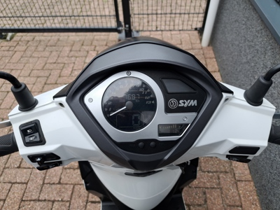 SYM Symphony ST  45 km/h wit