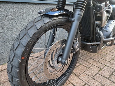 VERKOCHT .....Triumph Street Scrambler 900