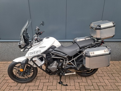 Triumph Tiger 800 XRx Wit