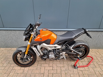 Yamaha MT-09 ABS + Akrapovic