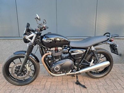 Triumph Street Twin 900 ABS
