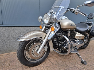 Yamaha XVS 1100  Dragstar Classic