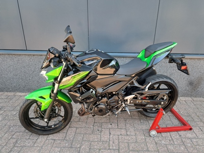 Verwacht.... ......Kawasaki Z 400 ABS