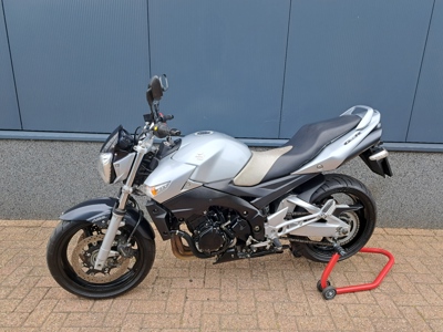 Suzuki GSR 600 ABS