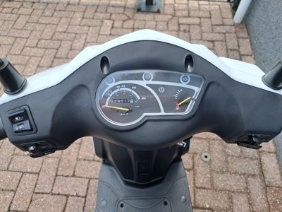 SYM Orbit II wit  45 km/h