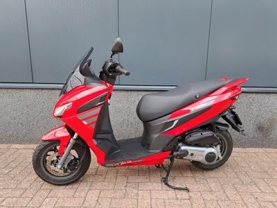 Aprilia SXR 50  45 km/h 2024