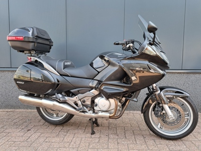 NT 700 V Deauville ABS