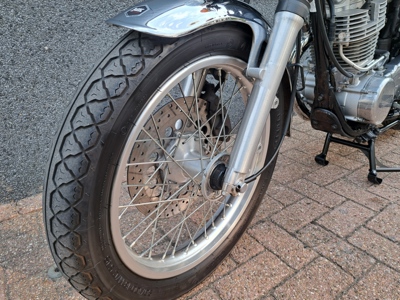 Yamaha SR 400 ( A2- rijbewijs )