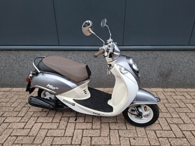 SYM Mio 45 km/h