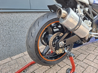 Verwacht.... ..... Suzuki GSX-R 600 2004