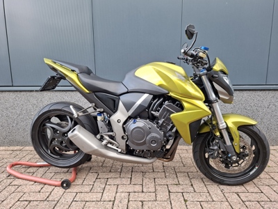 CB1000R