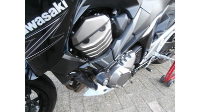 VERKOCHT .....Kawasaki Z 800 E ABS 2015 wit 35 kw..