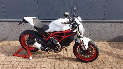 VERKOCHT ....Ducati Monster 797 wit 2017  ( A2 geschikt )