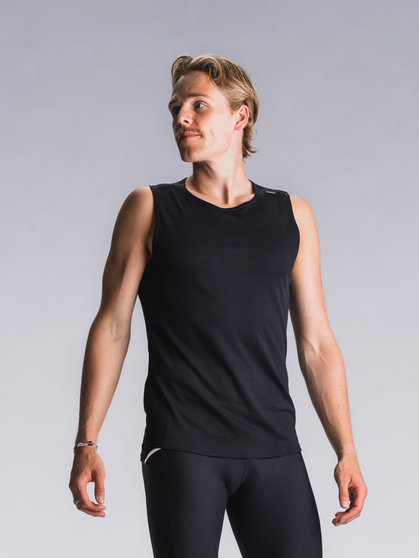 Fusion mens Run singlet black