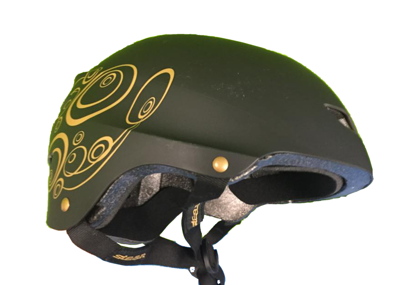 Stean Black/gold helm