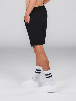 Fusion recharge shorts super black