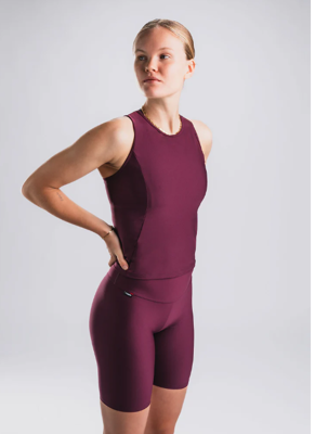 Fusion womens high rise short tights bordeaux