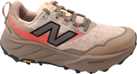 Fresh Foam Hierro V9 desert clay met earth shadow en urgent red