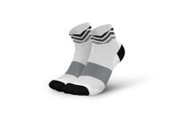 Incylence ultralight waves short white