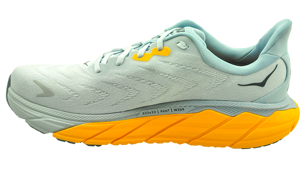 hoka arahi 6 plein air blue fog