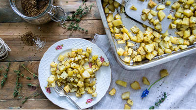 Recept: Aardappelblokjes met komijn uit de oven