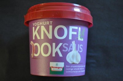 Yoghurt-knoflooksaus (per stuk)